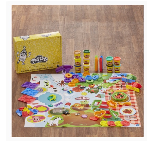 Play-Doh Other - Play-Doh Play-Date Party Crate